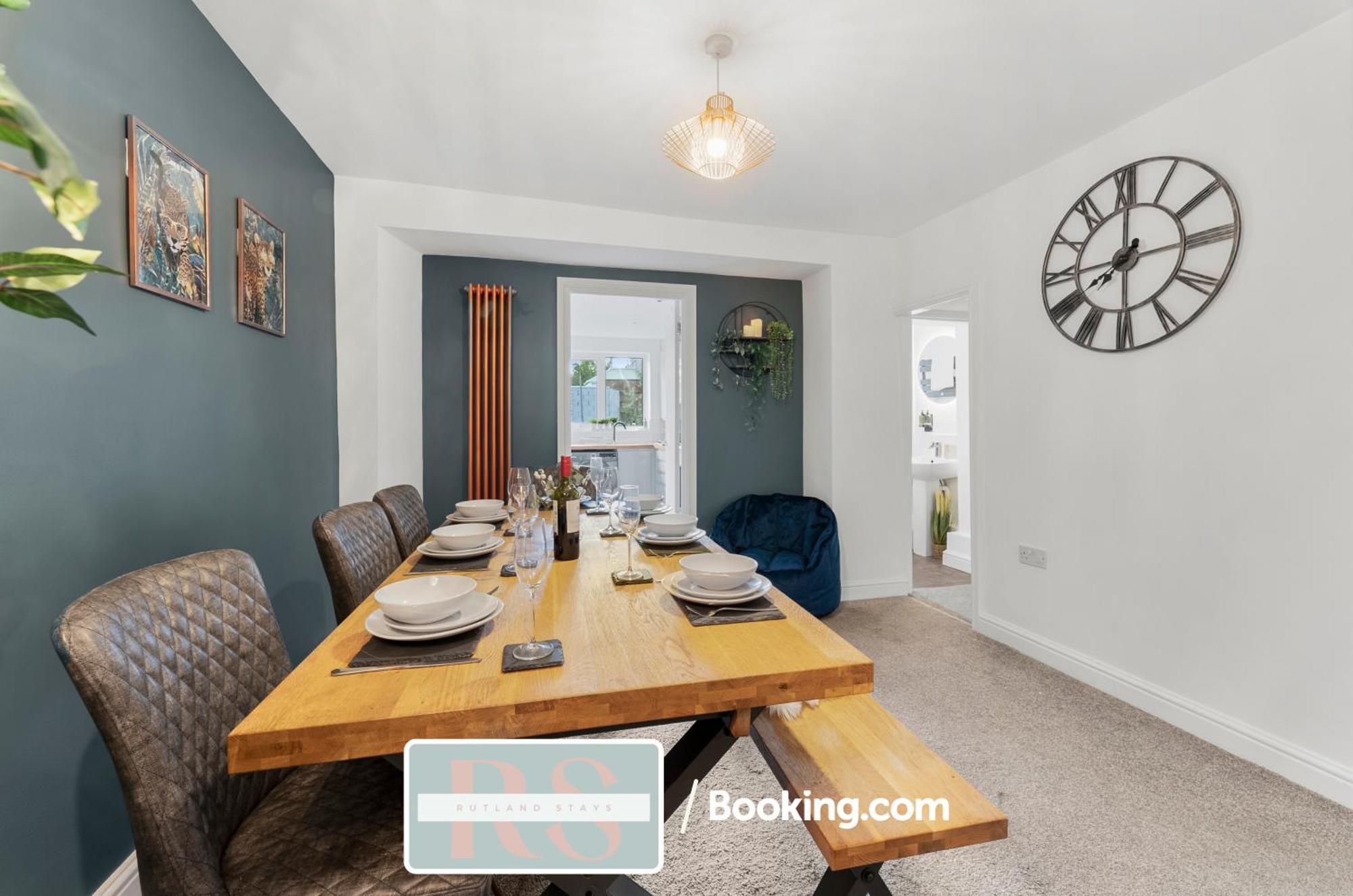 Contractors Accommodation South Wales By Rutland Stays Short Lets & Serviced Accommodation Pentre Treorky ภายนอก รูปภาพ